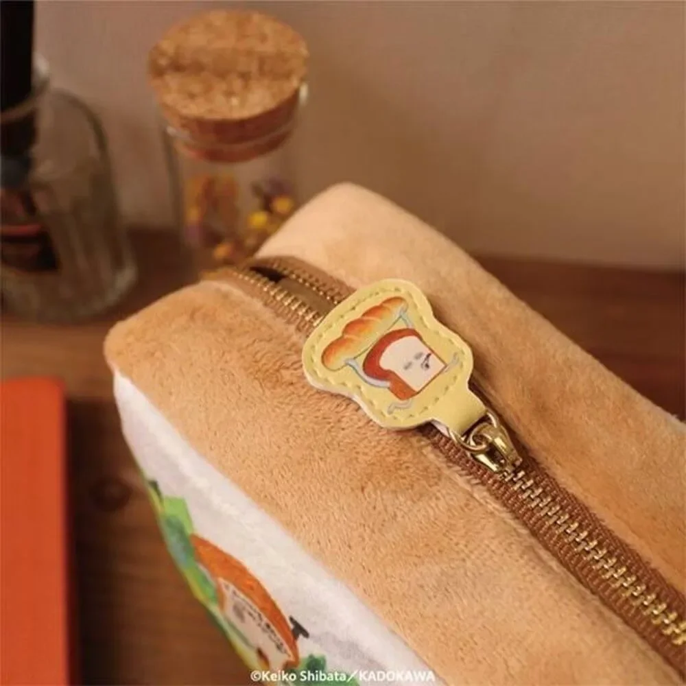 Pan Dorobo bread thief cosmetics pouch